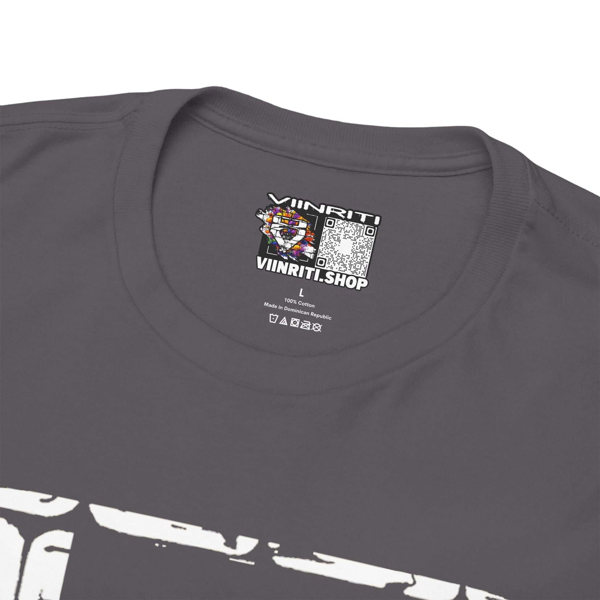 """"VIINRITI Snake Head Graphic Tee — Fierce Black Snake Illustration T-Shirt