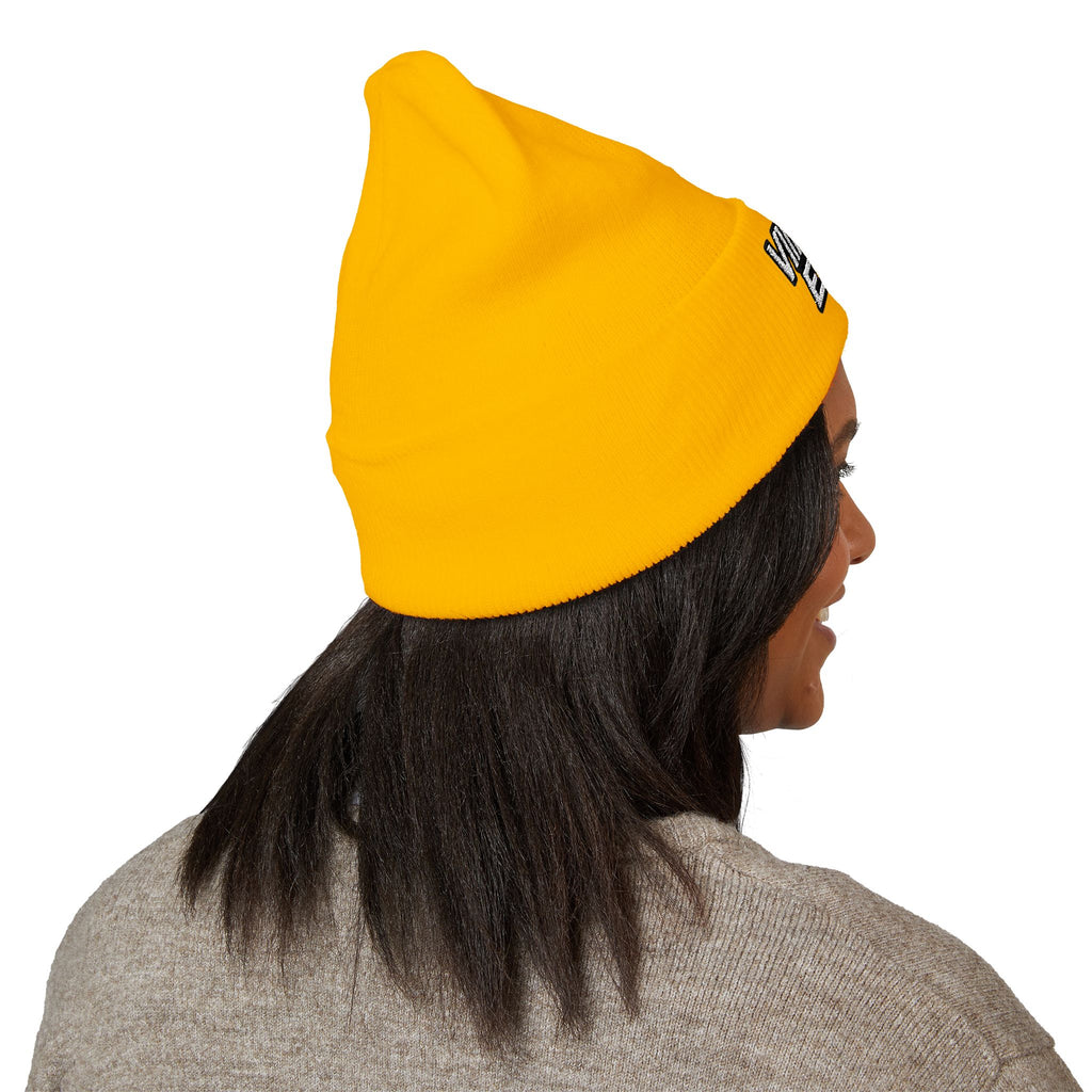Embroidered 'Viinriti Est' Cuffed Beanie — Classic Knit Winter Hat