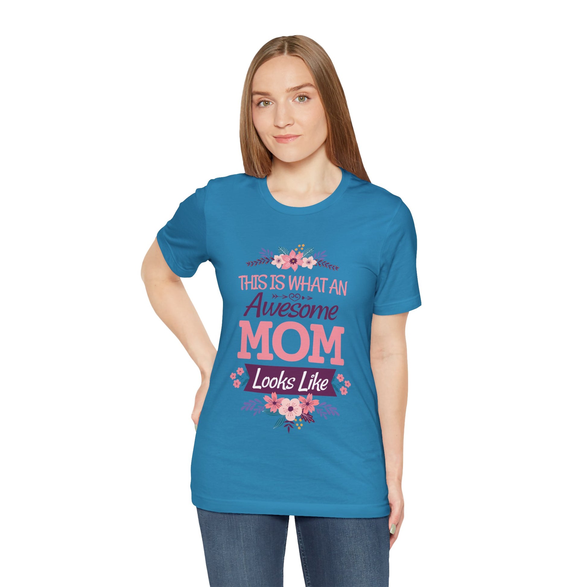 Awesome Mom T-Shirt — "This Is What An Awesome Mom Looks Like" Floral Tee