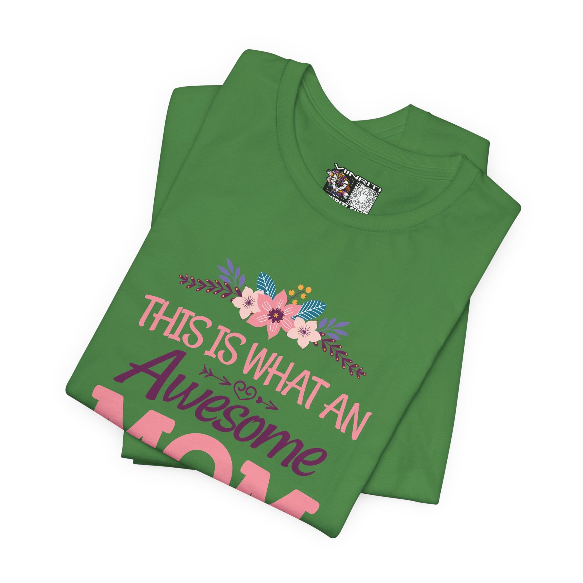 Awesome Mom T-Shirt — "This Is What An Awesome Mom Looks Like" Floral Tee