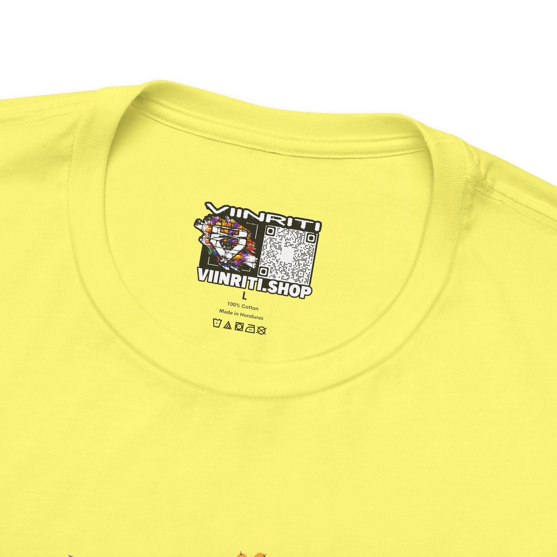 Awesome Mom T-Shirt — "This Is What An Awesome Mom Looks Like" Floral Tee