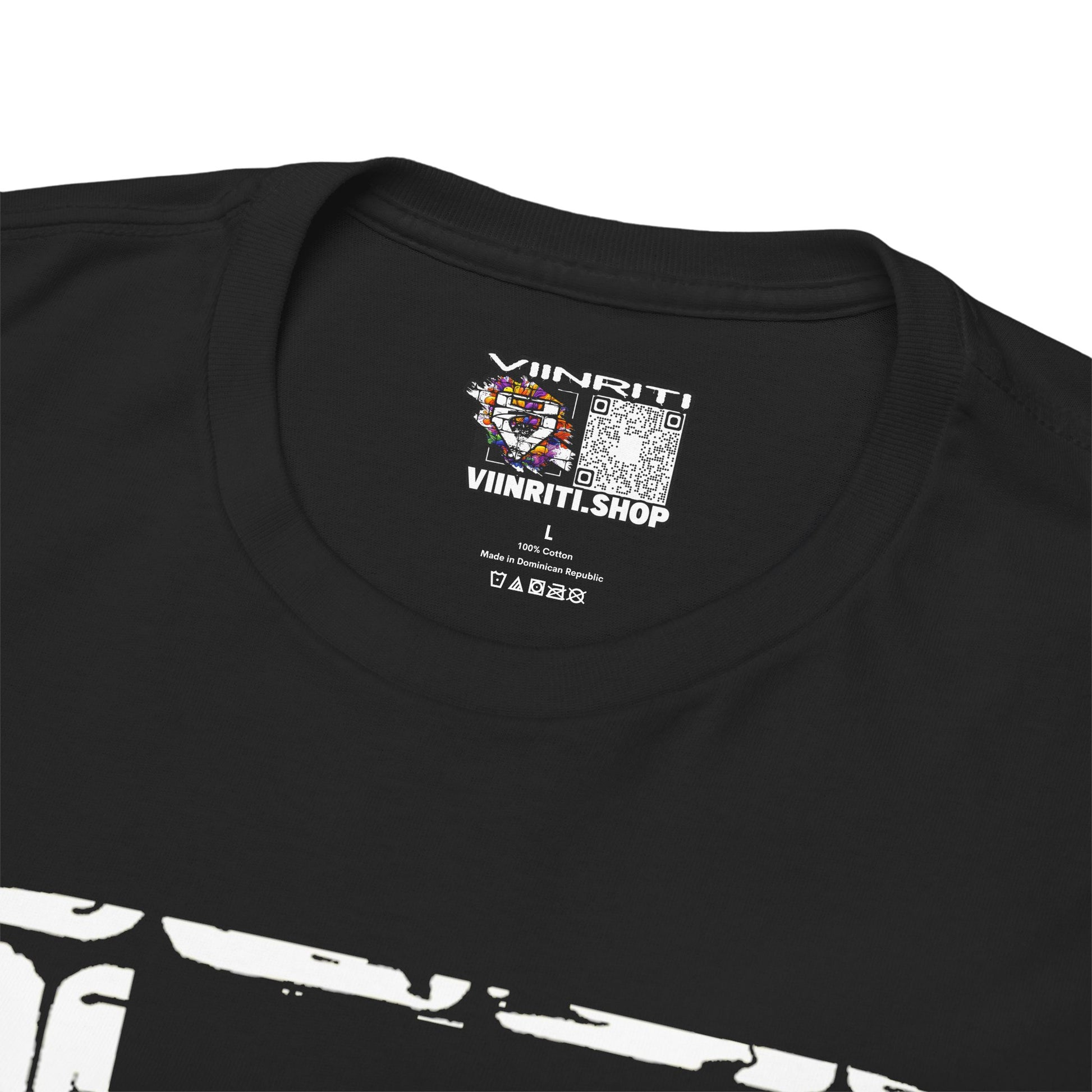 """"VIINRITI Snake Head Graphic Tee — Fierce Black Snake Illustration T-Shirt