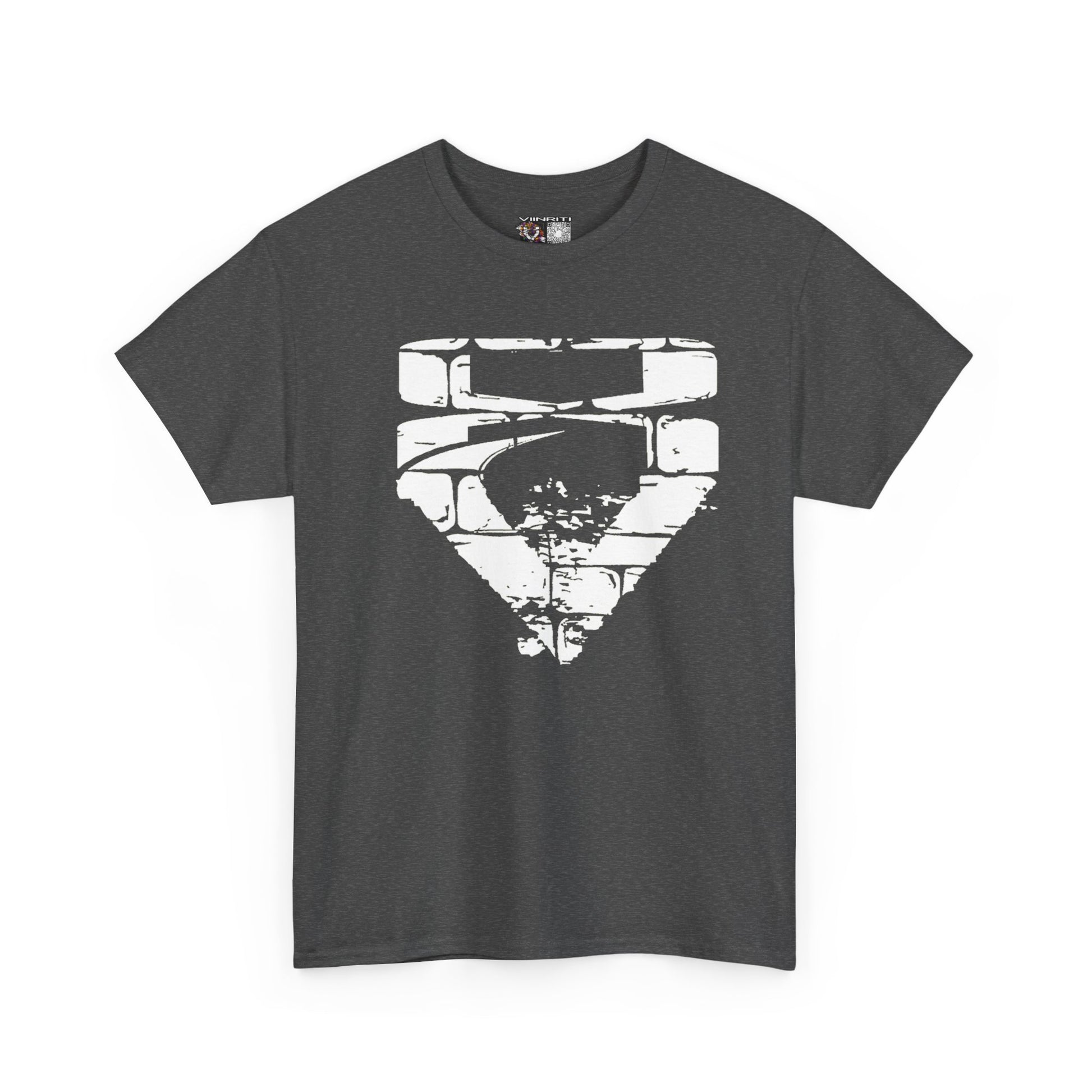 """"VIINRITI Snake Head Graphic Tee — Fierce Black Snake Illustration T-Shirt