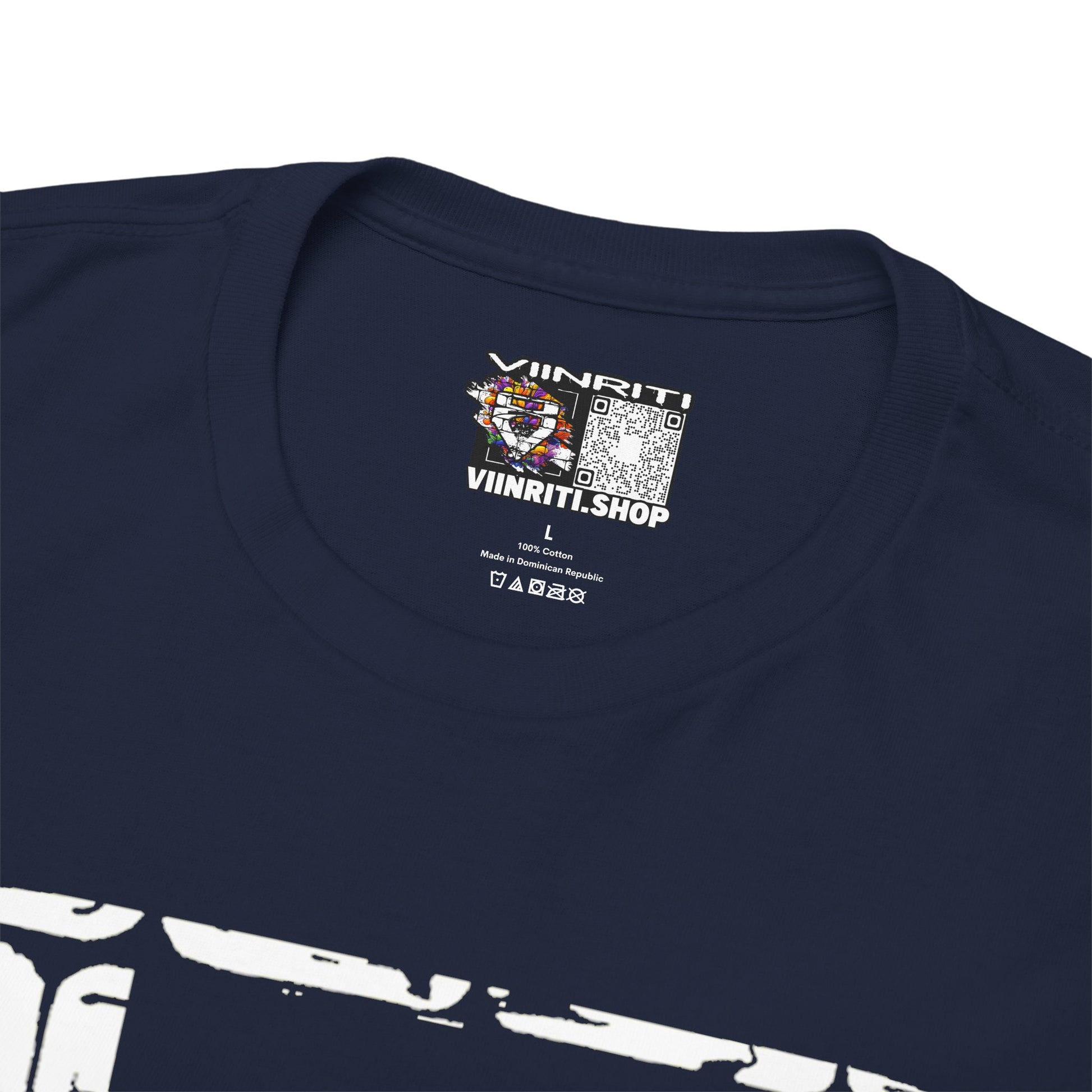 """"VIINRITI Snake Head Graphic Tee — Fierce Black Snake Illustration T-Shirt