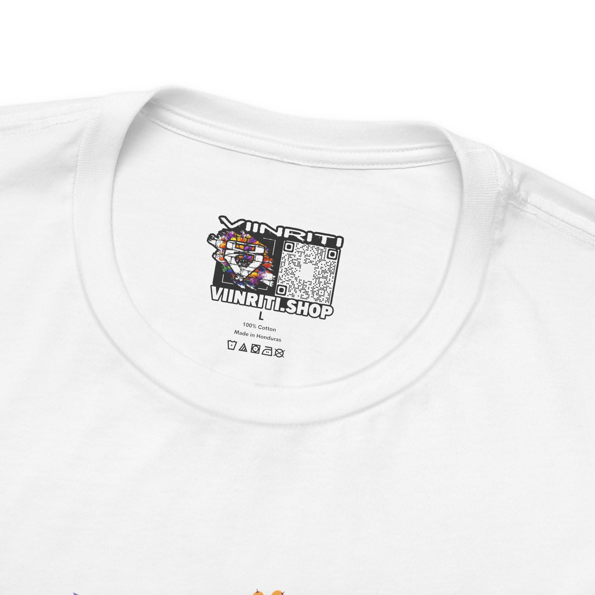 Awesome Mom T-Shirt — "This Is What An Awesome Mom Looks Like" Floral Tee