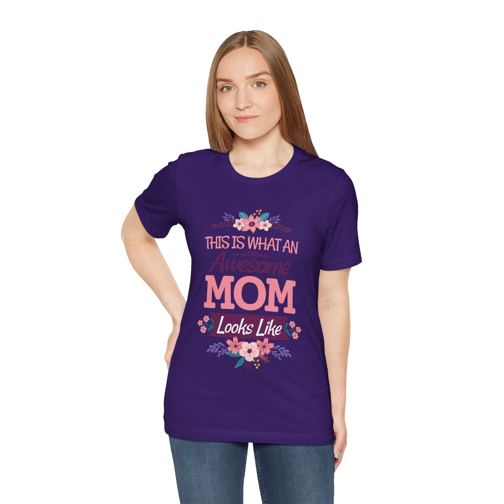 Awesome Mom T-Shirt — "This Is What An Awesome Mom Looks Like" Floral Tee