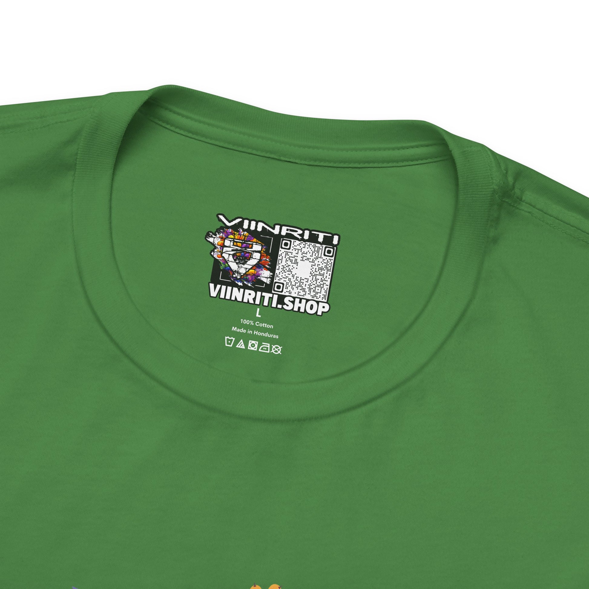 Awesome Mom T-Shirt — "This Is What An Awesome Mom Looks Like" Floral Tee