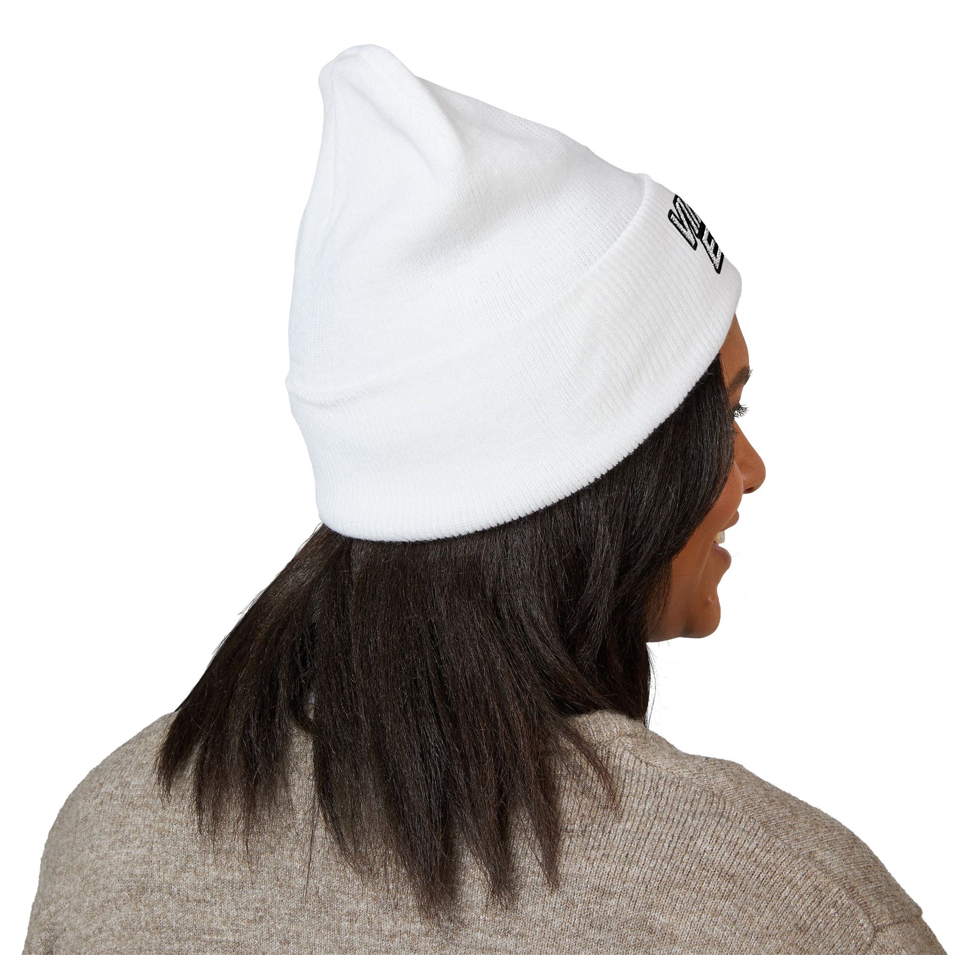 Embroidered 'Viinriti Est' Cuffed Beanie — Classic Knit Winter Hat